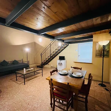 Botticelli Historic House * Floransa